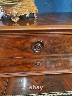 18th Century Large Writing Dest With Secret Drawers And Secret Locks