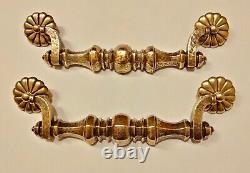 4 VTG BPC Belwith Large Hammered Brass Hardware 2 Door Handles & 2 Drawer Pulls