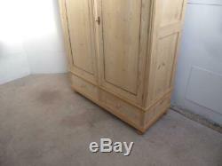 A Beaded Antique/Old Pine 2 Door 2 Drawer Large Knockdown Wardrobe to Wax/Paint