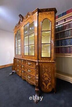 A LARGE EXCEPTIONAL 18thC PERIOD DUTCH MARQUETRY INLAID GLAZED DISPLAY CABINET