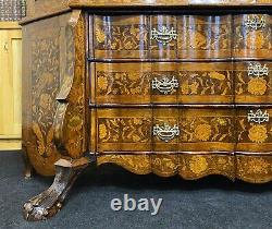 A LARGE EXCEPTIONAL 18thC PERIOD DUTCH MARQUETRY INLAID GLAZED DISPLAY CABINET