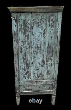 ANTIQUE 19th CENTURY INDONESIAN HAND CARVED PAINTED LARGE CABINET