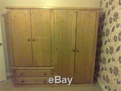 Buckingham Handwaxed 4 Door 2 Drawer Ex Large Wardrobe Full Hanging Half Side