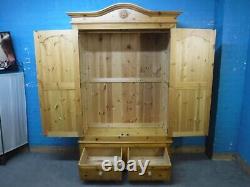 Chunky / Solid Wood / 2door / 2dovetailed Drawer Large Wardrobe -visit Warehouse