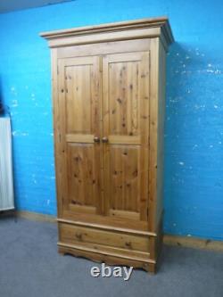 Chunky / Solid Wood / Large / 2door 1dovetailed Drawer Wardrobe More Listed