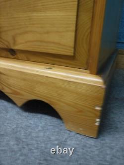 Chunky / Solid Wood / Large / 2door 4dovetailed Drawer Wardrobe -visit Warehouse