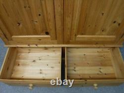 DOVETAILED LARGE CHUNKY SOLID WOOD 2DOOR 2DRAWER WARDROBE 196x143cm- see shop