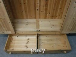 DOVETAILED LARGE CHUNKY SOLID WOOD 2DOOR 2DRAWER WARDROBE 201x144cm- SEE SHOP