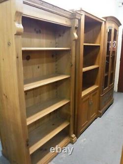 DOVETAILED LARGE CHUNKY SOLID WOOD 2DOOR 4DRAWER WARDROBE 211x124cm- more listed