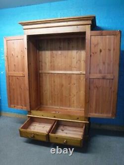 DOVETAILED LARGE CHUNKY WIDE SOLID WOOD 2DOOR 2DRAWER WARDROBE -see shop
