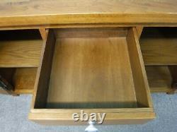 Furniture Village Large Chunky Solid Oak Wood 2door 4drawer Sideboard -see Shop