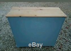 Hand Painted 2 Over 4 Large Solid Pine Chest Of Drawers In Colour Of Gray Door