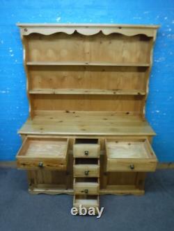 LARGE SOLID WOOD WELSH DRESSER / DISPLAY CABINET H183cm W137cm 6DRAWER 2DOOR