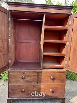 Large Antique Mahogany Regency Style Linen Press/ Bedroom Cupboard Bedroom Store