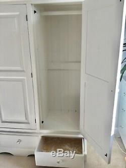 Large Cream / Ivory F&b Painted Pine Wardrobe, 3 Doors, Drawers, Crystal Knobs