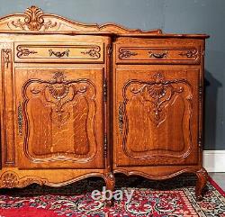 Large French Oak Louis XV 4 Door/Drawer Breakfront Sideboard CONSB78