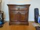 Large Mahogany Sideboard 2 Drawer 2 Door Large Sideboard