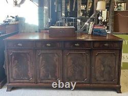 Large Over 6ft Long Heldense Mahogany & Veneer Sideboard