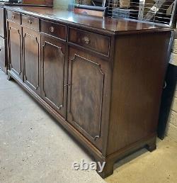 Large Over 6ft Long Heldense Mahogany & Veneer Sideboard