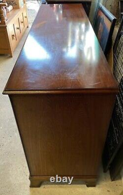 Large Over 6ft Long Heldense Mahogany & Veneer Sideboard