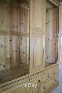 Large Quality Solid Pine Waxed Triple Door 5ft Wardrobe With Five Drawers