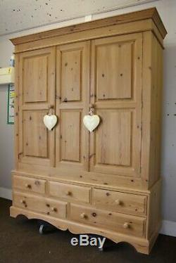 Large Quality Solid Pine Waxed Triple Door 5ft Wardrobe With Five Drawers