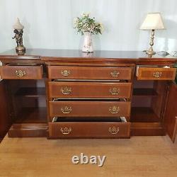 Large Reproduction Georgian Style Breakfront Crossbanded Sideboard