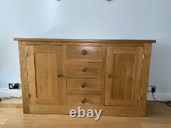 Large Solid Oak Sideboard. 2 Doors 4 Drawers. Brilliant Condition