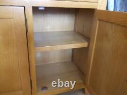 Large Solid Oak Sideboard With 3 Drawers And 3 Doors With Shelves