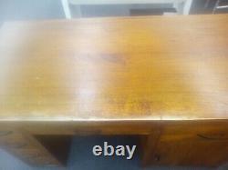 Large Solid Wood Desk 1 Door, 5 Drawers CS I09