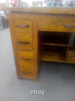 Large Solid Wood Desk 1 Door, 5 Drawers CS I09