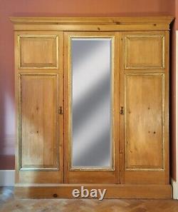 Large Victorian Pine Housekeepers Cupboard / Linen Press DISMANTLES