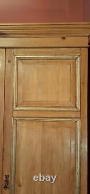 Large Victorian Pine Housekeepers Cupboard / Linen Press DISMANTLES