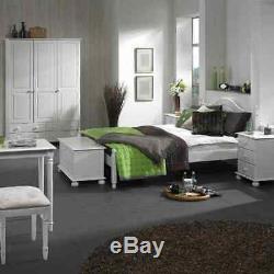 Large White Triple Bedroom Robe/3 Door Wardrobe with 4 Drawers & Internal Shelf