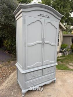 Laura Ashley Wardrobe French Style Solid Wood in Grey Large 2 Door 3 Drawer