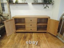 North American Oak Lrg 3 Drawer 2 Door Sideboard Width 165cm Adjustable Shelves