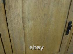 Oak Furniture Land / Large / Solid Oak Welsh Dresser / 7dovetailed Drawers 3door