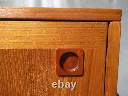 Retro 1970s Large Teak Sideboard with Sliding Doors & Two Lined Cutlery Drawers