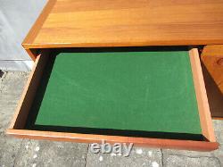 Retro 1970s Large Teak Sideboard with Sliding Doors & Two Lined Cutlery Drawers