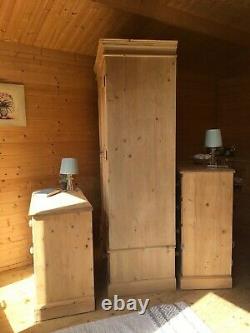 Rustic solid pine bedroom set large double door wardrobe and 2 chest of drawers