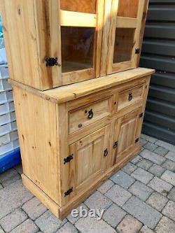 SOLID PINE CORONA LARGE CHUNKY DRESSER 2 parts