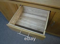 Solid Heavy Oak Chunky 2door 4dovetailed Drawer Sideboard Large Surface Depth