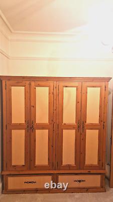 Solid pine large double wardrobe 2 Doors 2 Drawers in good condition