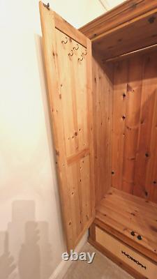 Solid pine large double wardrobe 2 Doors 2 Drawers in good condition