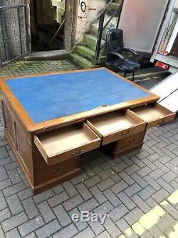 Superb, vintage, old Large Partners Desk, Solid Oak, Drawers, Doors