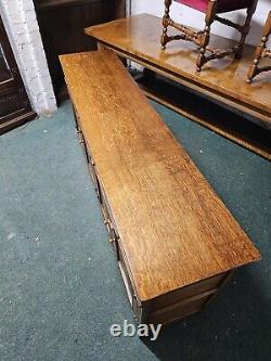 Titchmarsh & Goodwin Solid Oak Large Sideboard/dresser Base/plasma Tv Stand