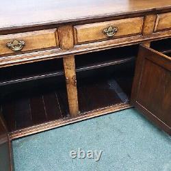 Titchmarsh & Goodwin Solid Oak Large Sideboard/dresser Base/plasma Tv Stand