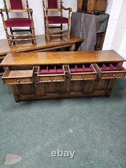 Titchmarsh & Goodwin Solid Oak Large Sideboard/dresser Base/plasma Tv Stand