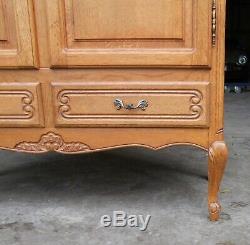 Vintage French Carved Oak 2 Door/2 Drawer Large Side Cabinet (svlsc8)