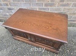 Vintage Old Charm TV Stand Sky Box/DVD Drawer Linenfold Doors